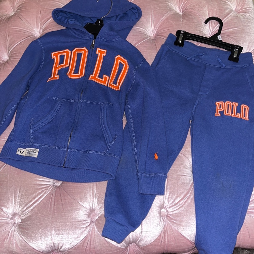 Polo tracksuit. Boys. Excellent condition. Worn once. Size 5.